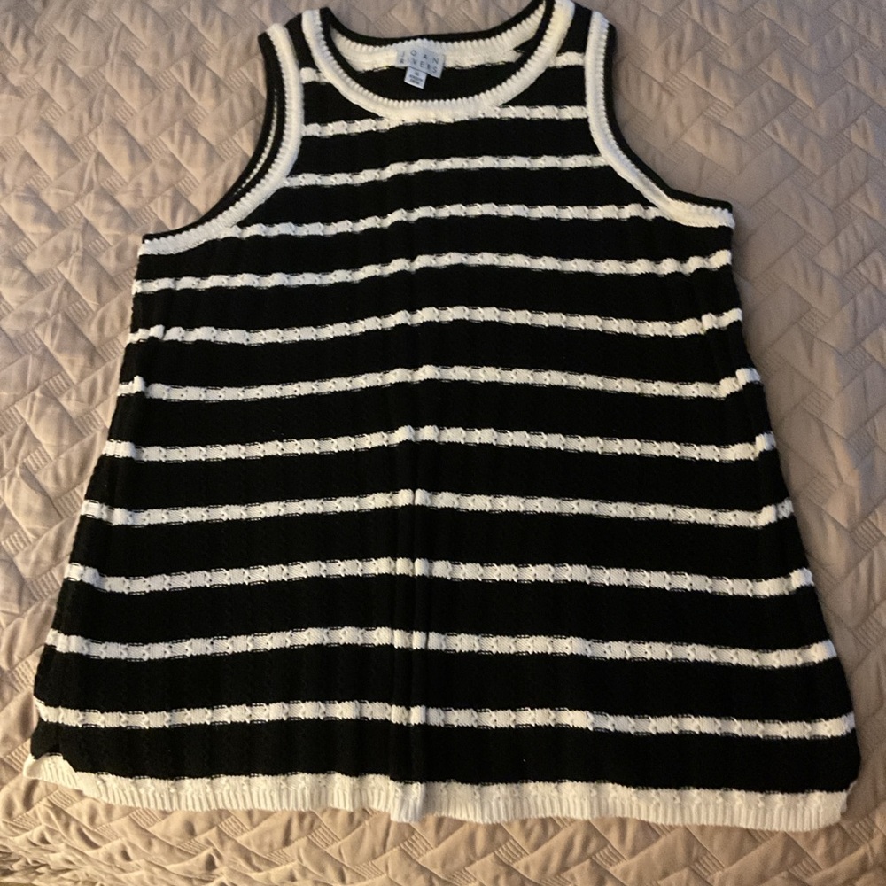Joan Rivers Textured Stripe Sweater Tank Top Black White Size M Classic Chic - Picture 2 of 7